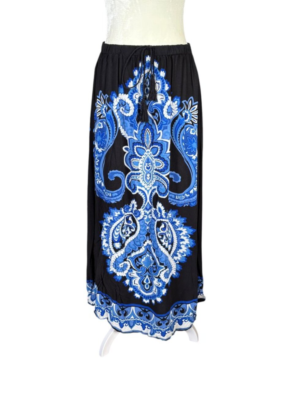Magic women's blue and black paisley tie front maxi skirt size large